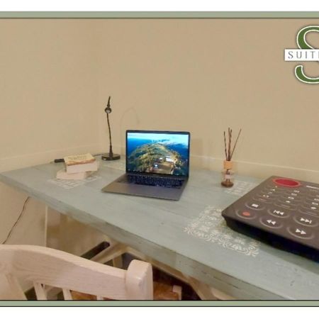 Suite Cobega Appartamento In Centro Citta Taranto Exterior photo